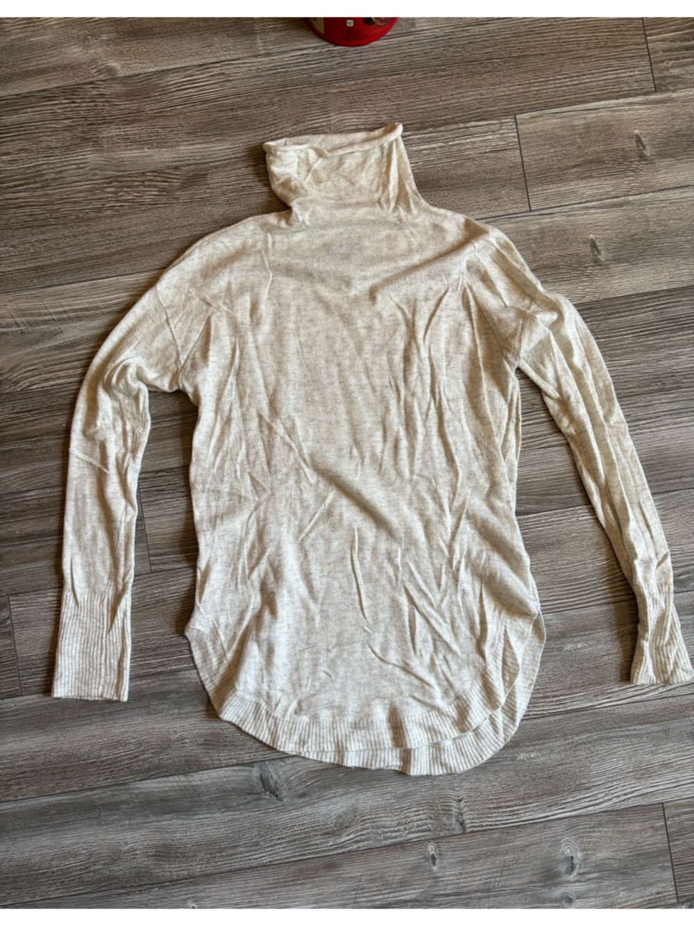 RW&CO. Lightweight Scoop Neck Sweater in Oatmeal Beige